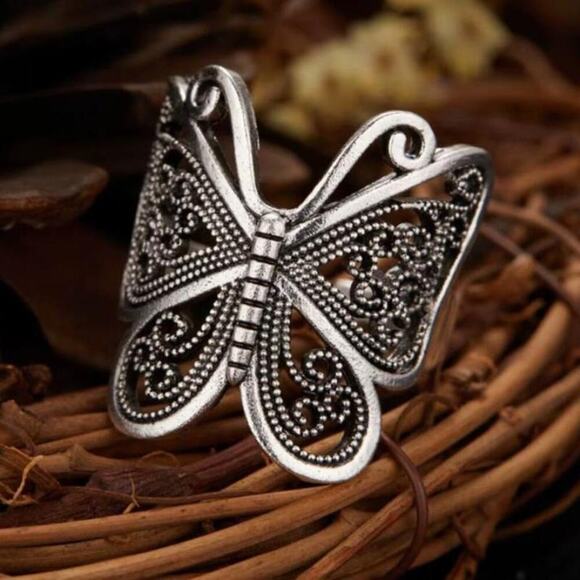 Butterfly Ring Retro Boho Silver Adjustable Band Size 6-10 Vintage Style - Picture 1 of 5